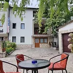 Cardak 3*
