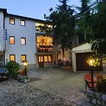 Πανσιόν Cardak 3*
