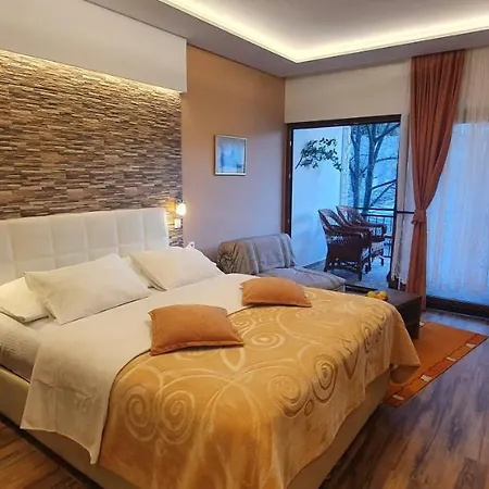 Guest house Cardak 3*