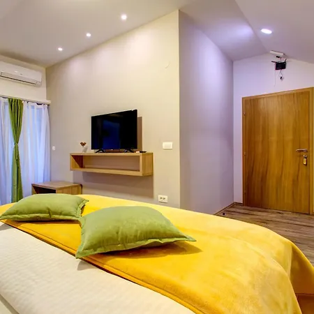 Cardak 3* Mostar