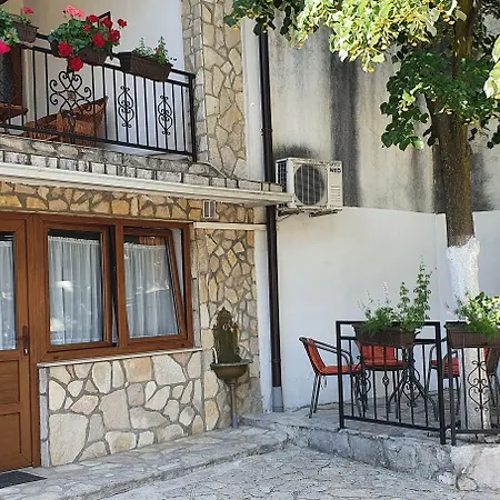 بيت ضيافة Cardak 3*