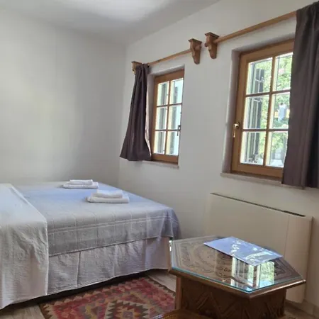 Cardak Gasthof Mostar