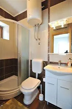 Cardak Guest house