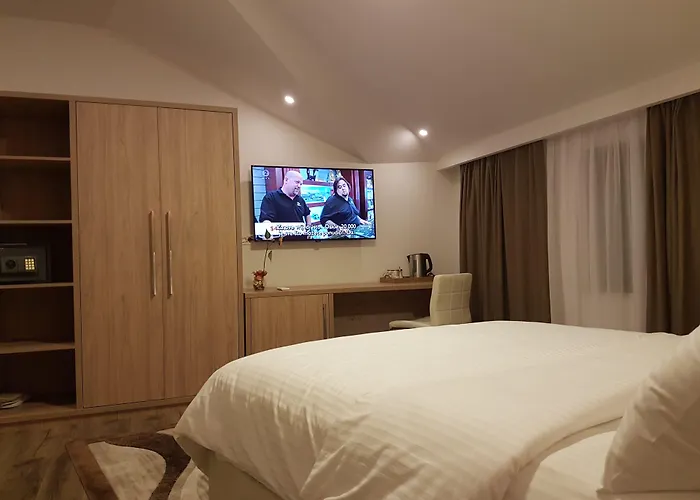 Guest house Cardak 3*